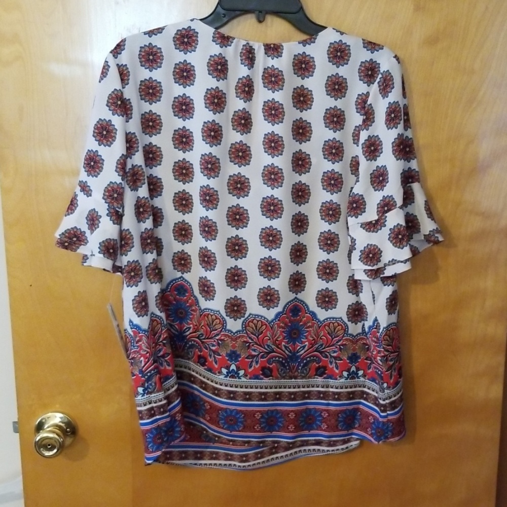 Blouse - Picture 2 of 2